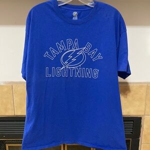 🟥🟥 NFL Tampa Bay Lightning Logo Tee (size XL)